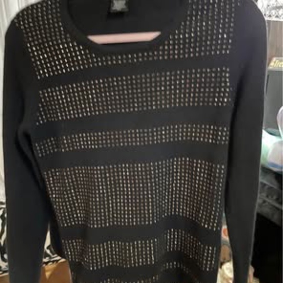 Cashmere Black Sweater with Embellishment size Medium - Picture 1 of 5
